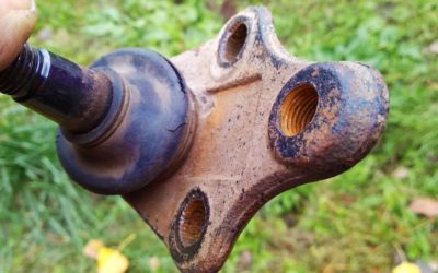 НЕ выбрасывайте шаровую опору! Идея!