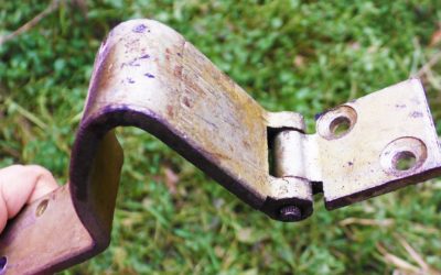 Кронштейн для болгарки из петли от ЗАЗ