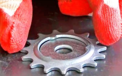 ПОЛЕЗНЫЕ САМОДЕЛКИ, КОТОРЫЕ КАЖДЫЙ МОЖЕТ СДЕЛАТЬ СВОИМИ РУКАМИ!