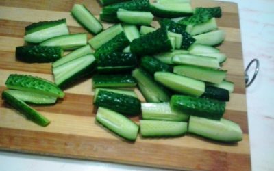 Малосольные огурцы за 15 минут