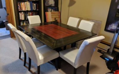 Многоцелевой игровой стол со встроенной ТВ-панелью