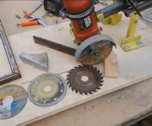 Простая и безотказная стойка с протяжкой для болгарки