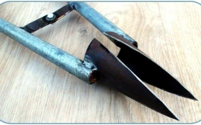 Самодельный садовый инструмент для удаления сорняков и посадки растений